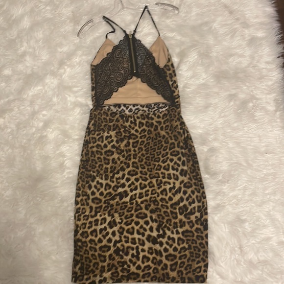 Leopard print large dress - Picture 2 of 8